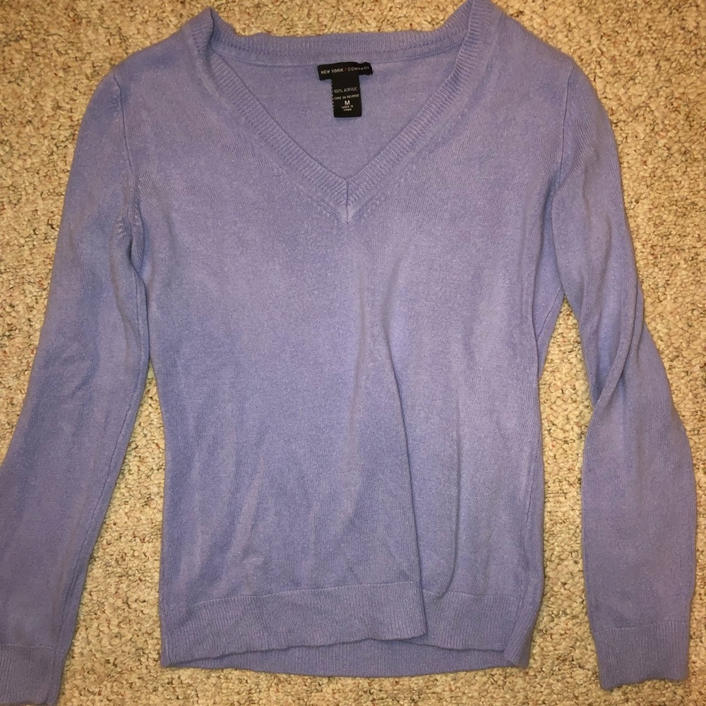 BLUE SWEATER